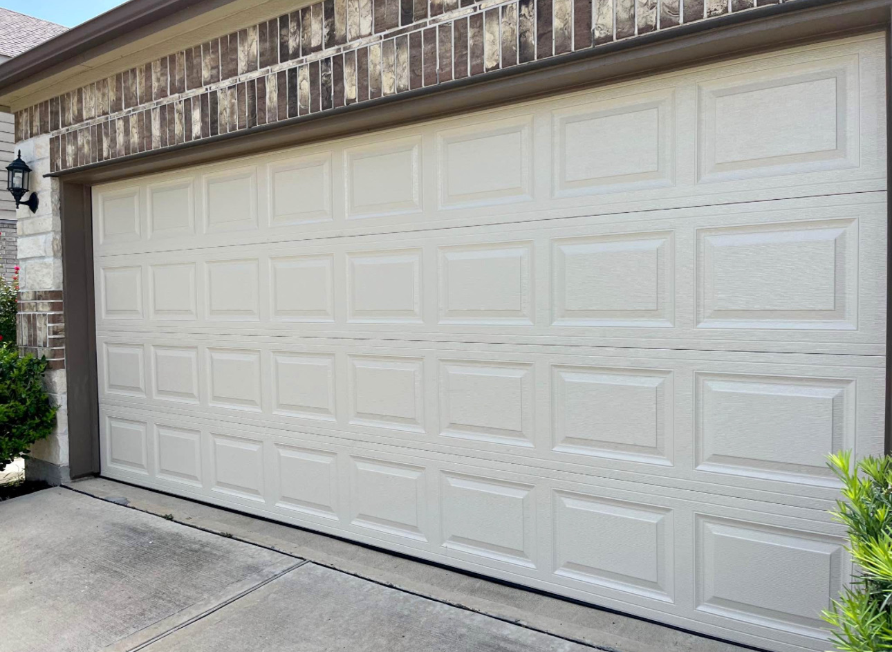 Garage Door 33