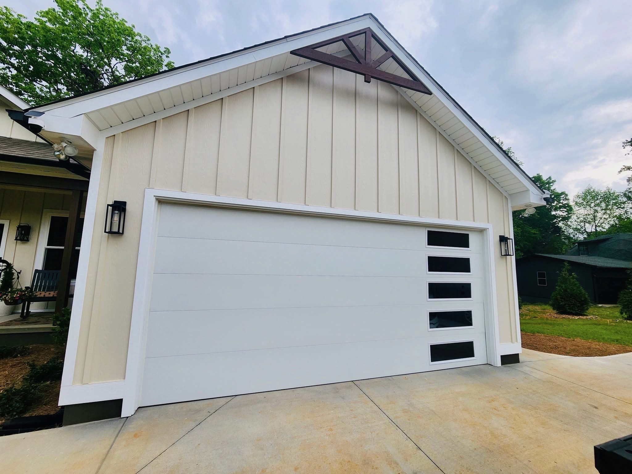 Garage Door 82