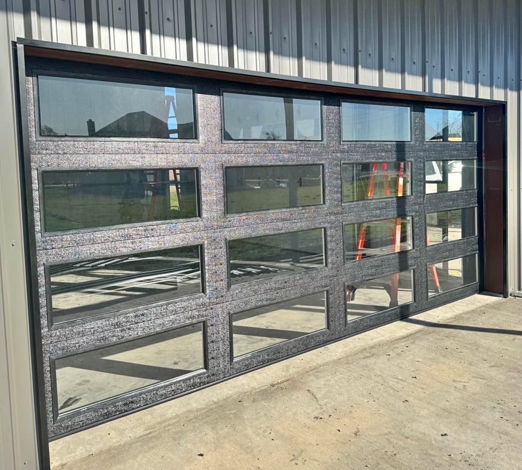 Garage Door 84